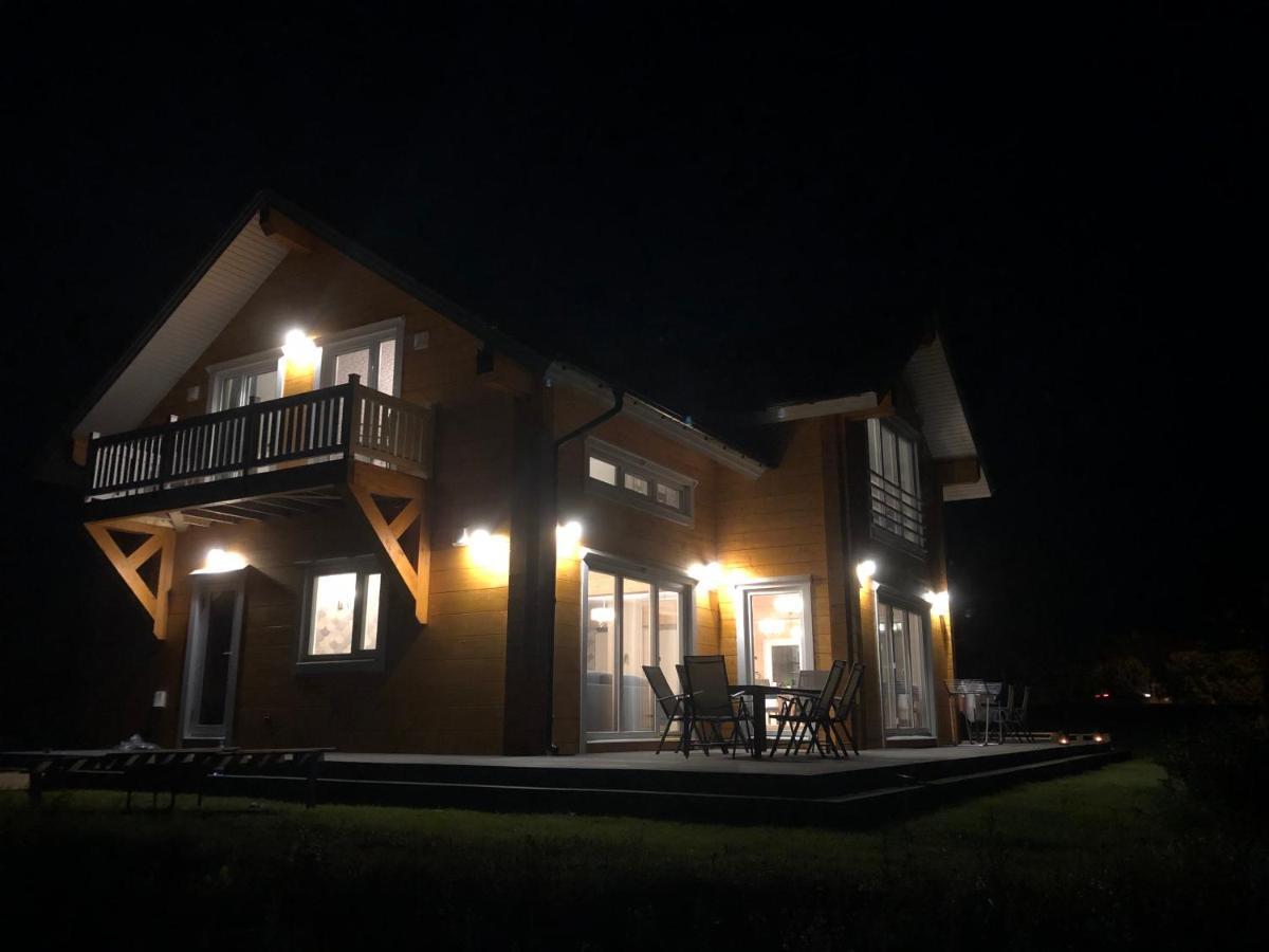 Karukella Puhkemaja Villa Lyuganuse Buitenkant foto